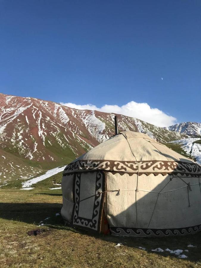 Pamir Nomad Yurt Camp Ξενοδοχείο Kara-Kavak Εξωτερικό φωτογραφία